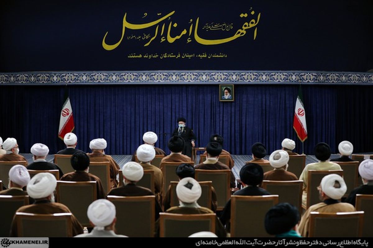 رهبر انقلاب
