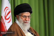 دیدار دست‌اندرکاران کنگره آیت‌الله مصطفی خمینی با رهبر انقلاب