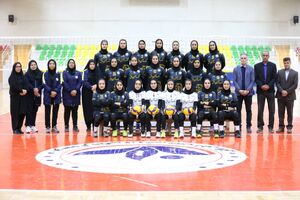 برگزاری آخرین تمرین تیم والیبال سنگ آهن بافق پیش از اعزام به مسابقات لیگ دسته یک بانوان کشور