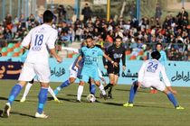 دیدار پیکان و استقلال با نتیجه مساوی بدون گل پایان یافت