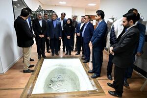 بازدید معاون دیپلماسی اقتصادی وزارت امور خارجه از محوطه باستانی شهر سوخته