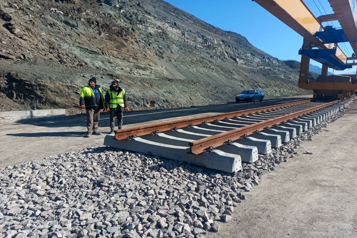 راه آهن اردبیل میانه