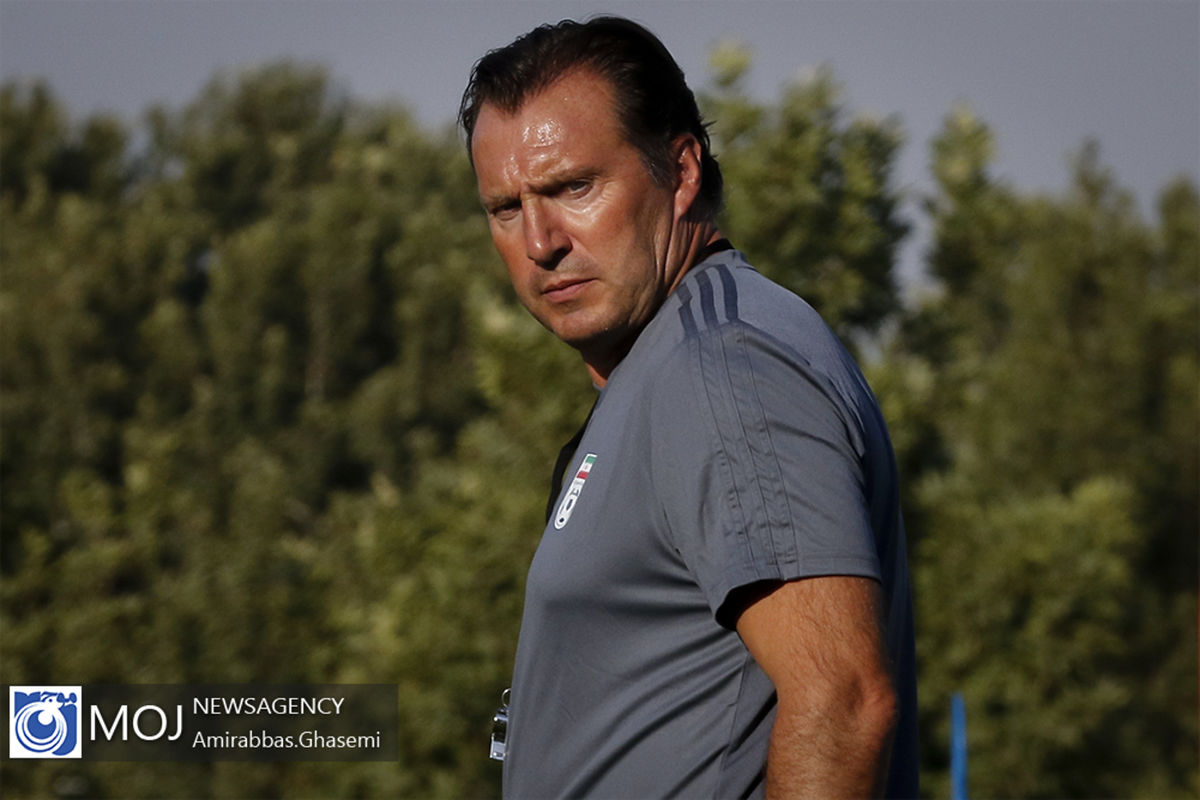 تمرین تیم ملی فوتبال - ۲۲ تیر ۱۳۹۸ / مارک ویلموتس سرمربی تیم ملی فوتبال ایران