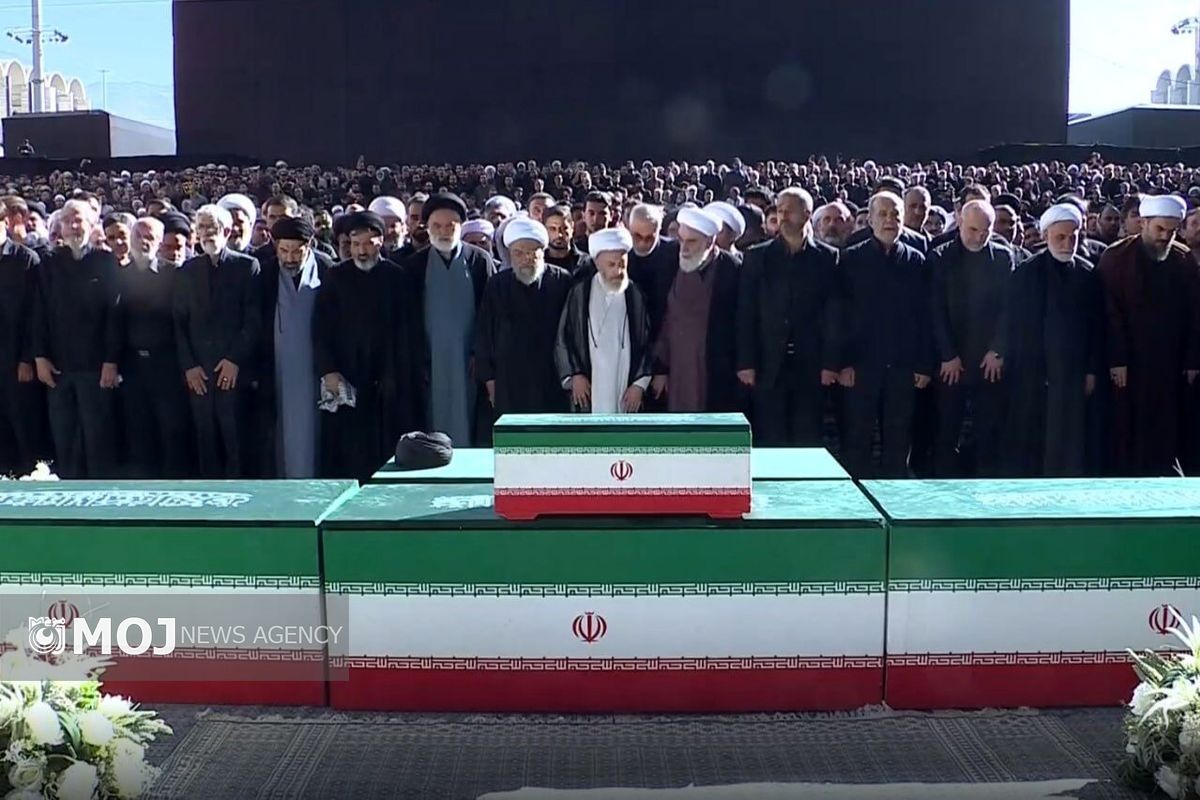 تشییع پیکر رهبر