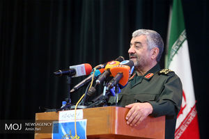 مردم از گرایشات مختلف خسته شده اند