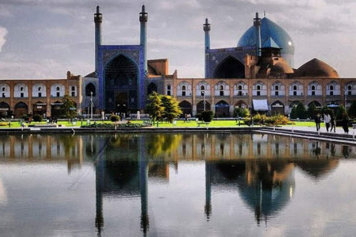 اصفهان- بناهای تاریخی