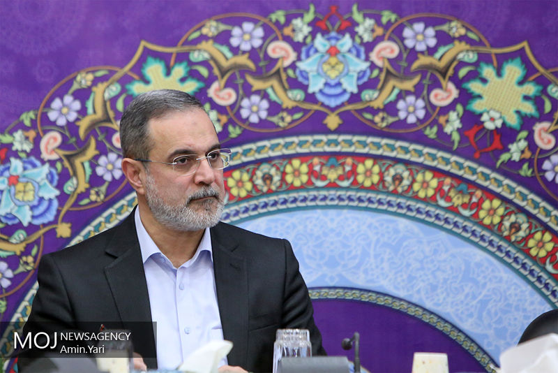 خبر خوش بطحایی درباره اصلاح حقوق دانشجو معلمان