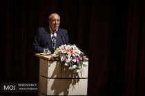 شهادت می دهم در حضور مردم که مدیران ما کم نگذاشتند