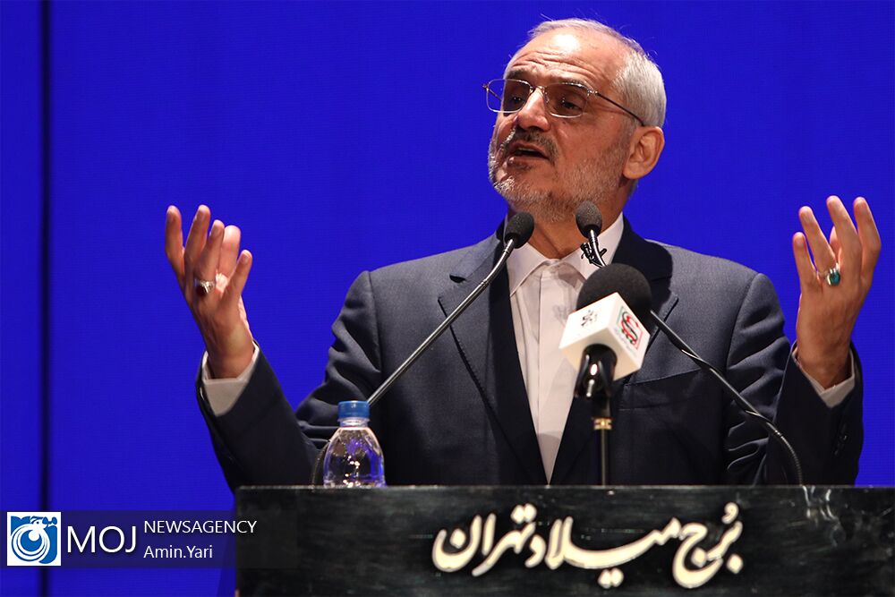 گردهمایی ۱۵۰۰ مدیر مدرسه شهر تهران / حاجی میرزایی