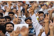 تظاهرات اهالی الدراز در حمایت از شیخ عیسی قاسم