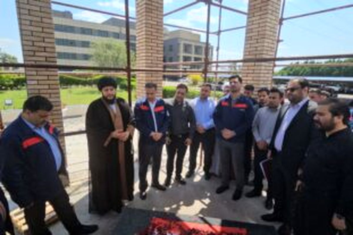 فولاد اکسین