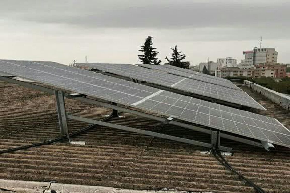 نیروگاه خورشیدی