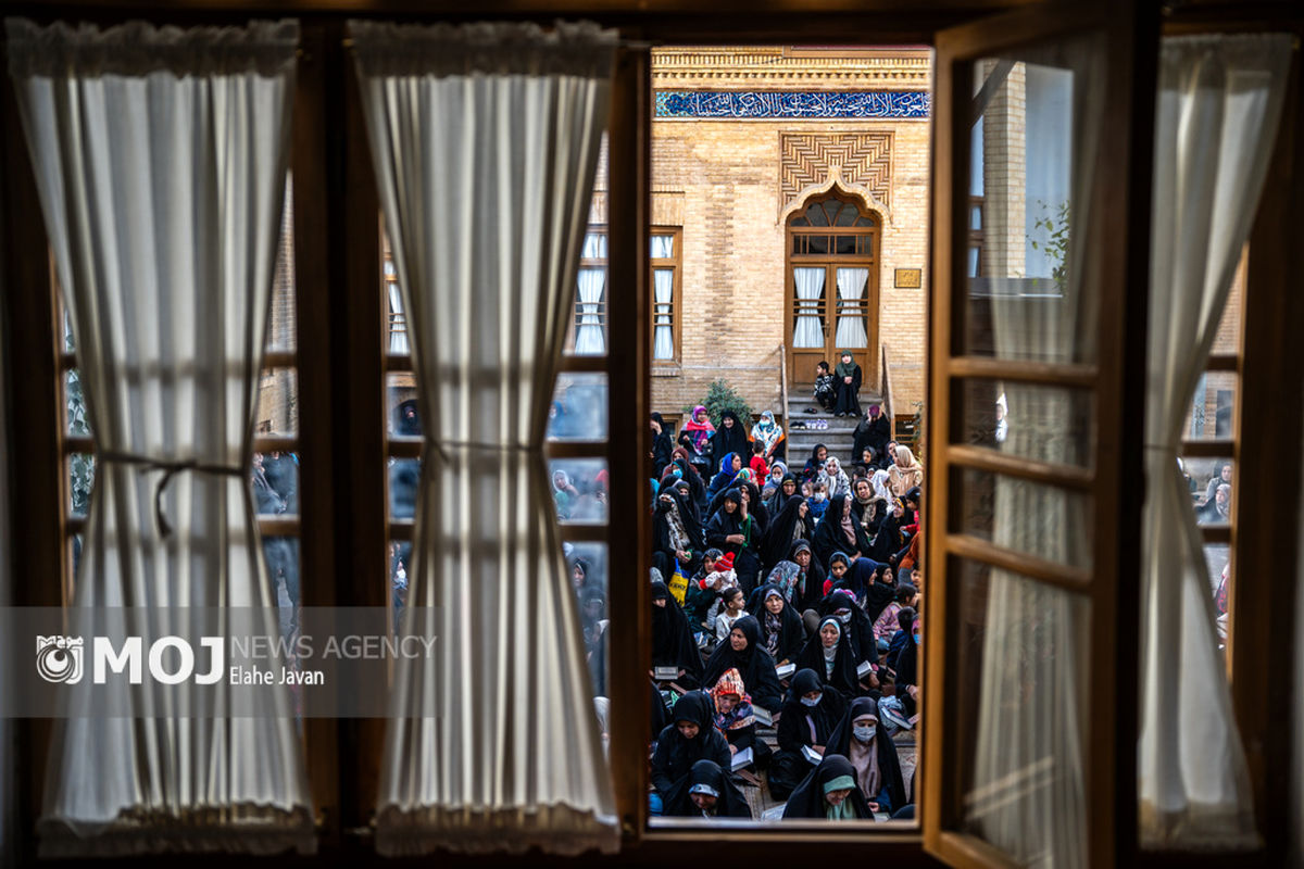 جزء خوانی قرآن کریم در خانه موزه شهید مدرس