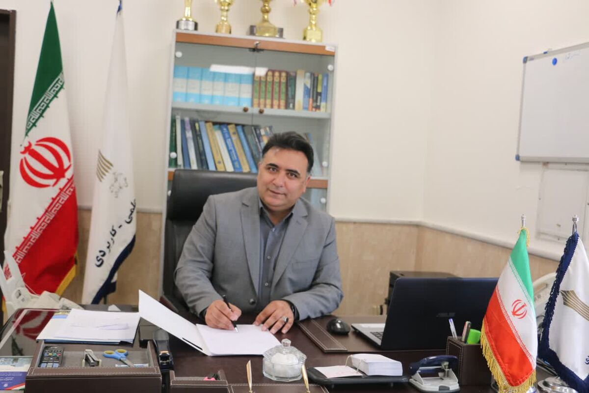 کیومرث سفیدی