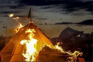 مراسم خیمه سوزان عصر عاشورا در مشهد
