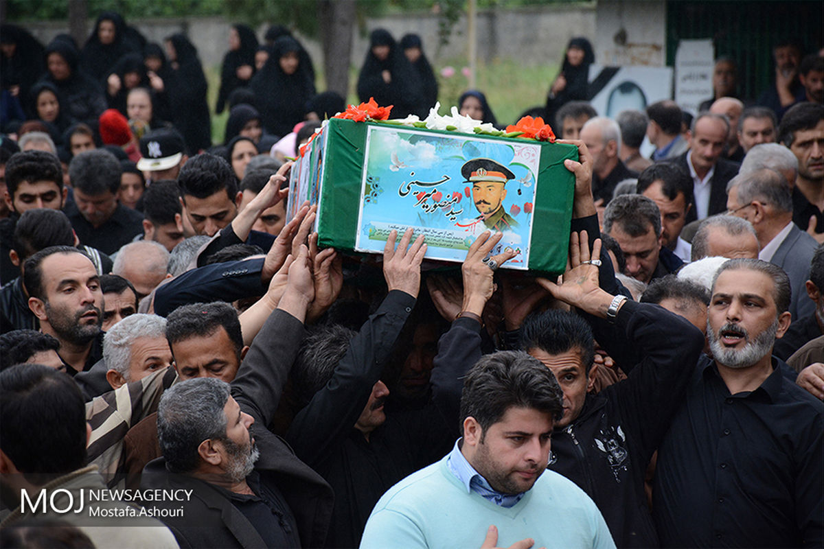 تشییع پیکر شهید تازه تفحص شده دفاع مقدس در رشت