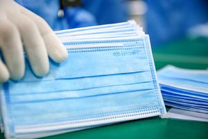 توزیع بیش از ۱۰۰هزار ماسک در هرمزگان