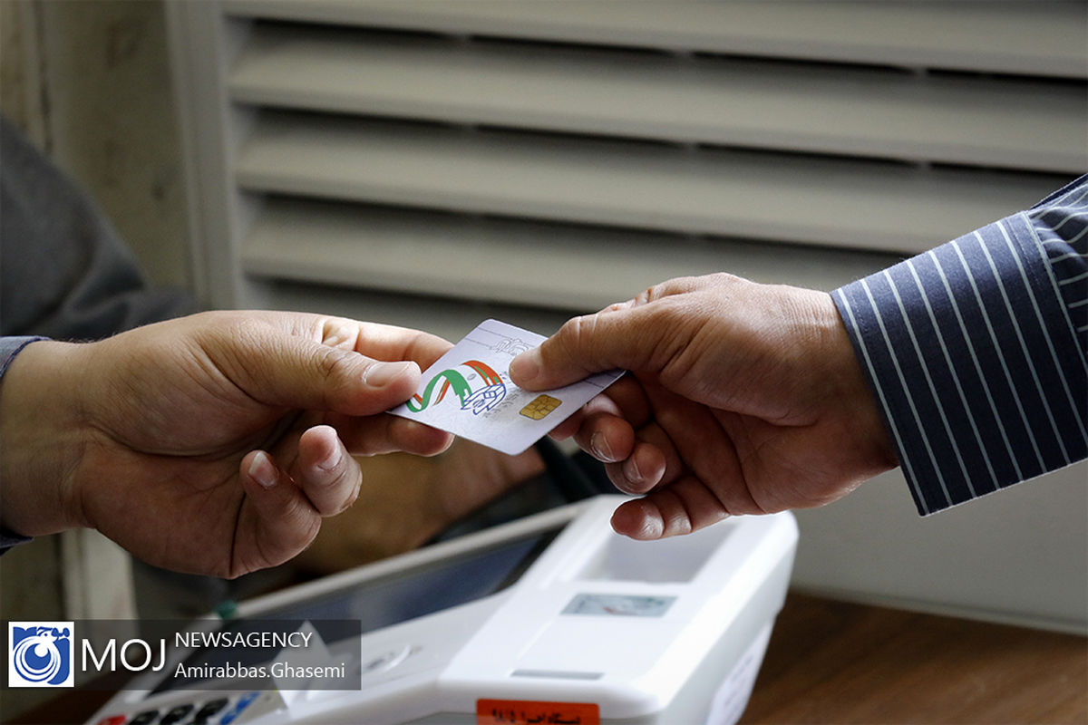 حضور مردم و مدیران شهری در انتخابات شورایاری های تهران