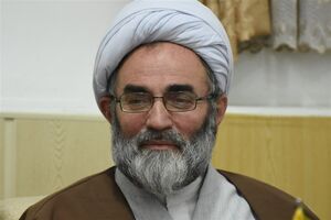 مسئولان نظام اسلامی باید دلداده خدا و پاکدست باشند