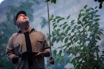 جشنواره مد فیلم همراه با نمایش جنایت بی دقت از بابک کریمی تجلیل می کند