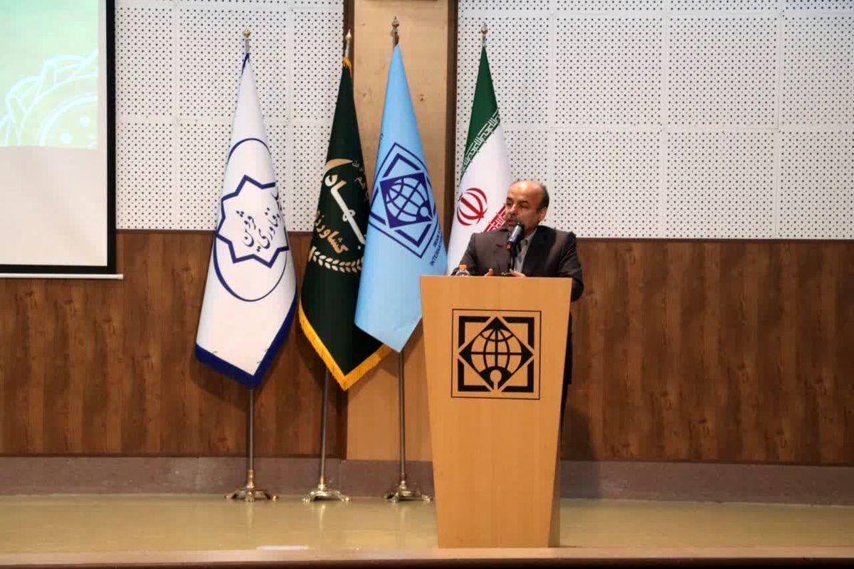 معاون اقتصادی و توسعه منطقه ای استانداری قزوین