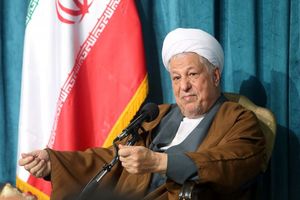 دولت باید مثلثشوم و خطرناک‌ جامانده از دولت سابق را حل کند