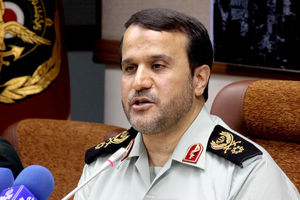 رئیس حفظ آثار دفاع مقدس کشور با خانواده شهید گلستانی دیدار کرد