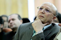 معلمان و اساتید در غرب از نظر معیشت و درآمد و منزلت بالاترین جایگاه را دارند