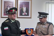 فرماندهان گاردهای ساحلی ایران و عمان با یکدیگر دیدار کردند