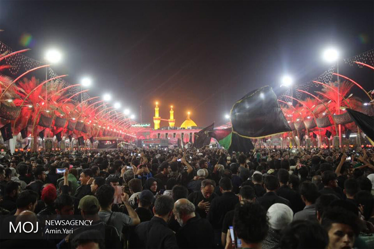 عزاداری شب اربعین حسینی (ع) در  بین الحرمین