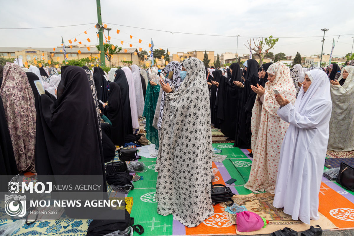 اقامه نماز عید سعید فطر در حرم حضرت عبدالعظیم (ع)