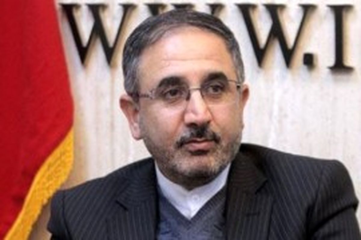 معاون حقوقی وزارت آموزش و پرورش 