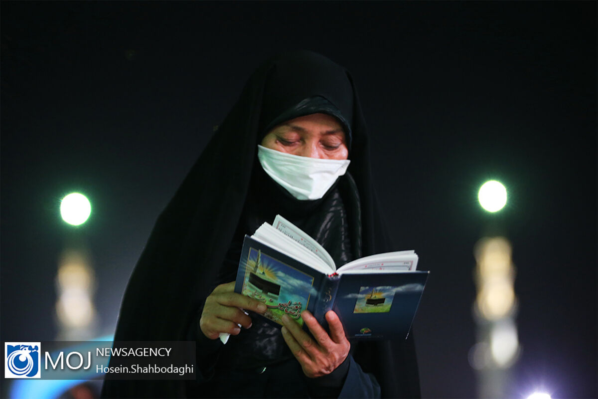 دعای توسل در مسجد جمکران