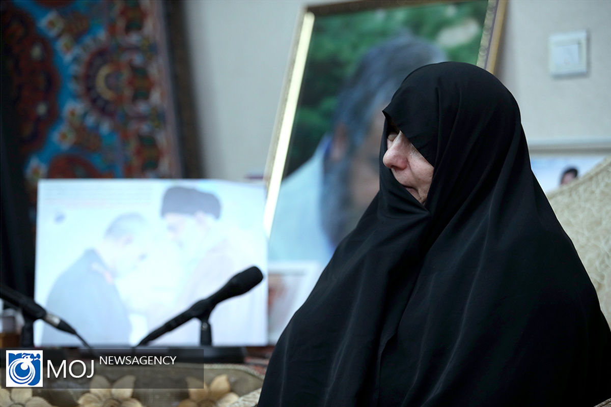 حضور رییس جمهوری در منزل سپهبد شهید قاسم سلیمانی