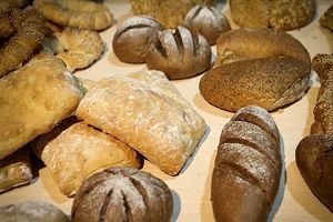 آردی که تحویل خبازان می‌شود باید مورد آزمایش‌های مختلف قرار بگیرد