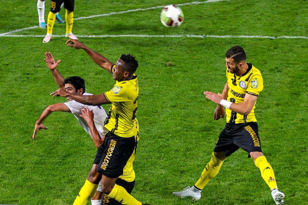 بازی پارس جنوبی جم و ذوب آهن