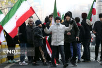 لحظات آغازین راهپیمایی ۲۲ بهمن در مشهدالرضا (ع) + فیلم