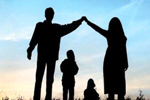 تربیت فرزند اولویت است