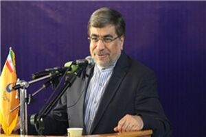 ساختار دولت متورم و اقتصاد نیمه‌دولتی است / دولت چابک نیست