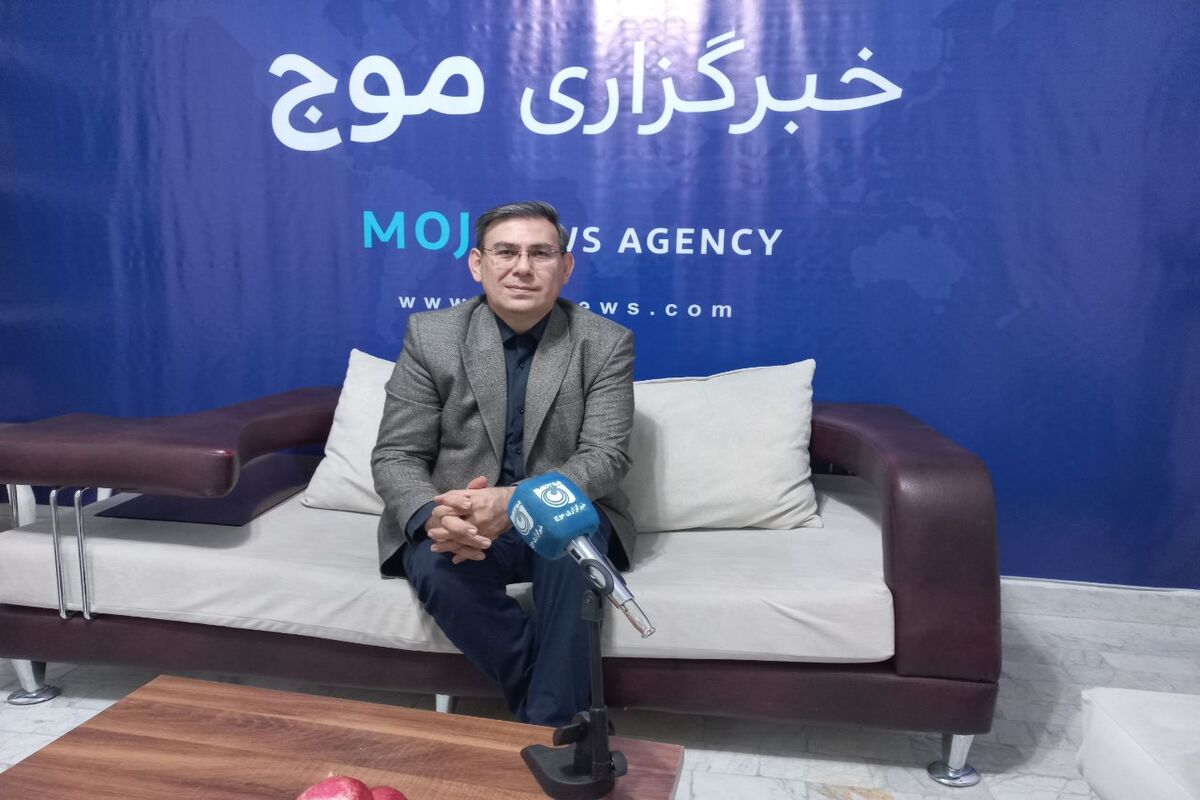 مشاور اقتصادی رئیس دانشگاه علوم پزشکی اردبیل 