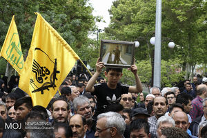 تشییع پیکر شهید مدافع حرم علیرضا اکبری