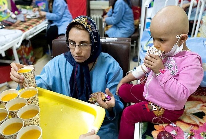 توانستیم دستگاهها را برای مرکز جامع سرطان همدان تامین کنیم