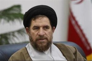 اجازه ندادیم نیروهای جوان و انقلابی در مدیریت ها حضور پیدا کنند/ برخی مدیران به میزها چسبیده اند