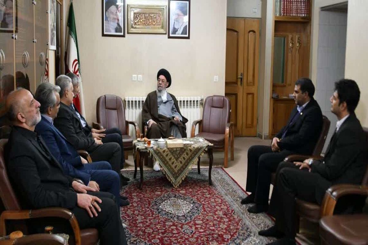 امام جمعه اصفهان