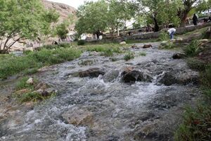 قدمت تفرجگاه غربال بیز مهریز مربوط به دوران اشکانیان است