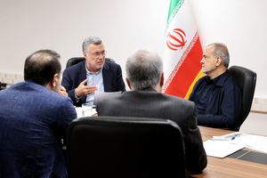 جلسه بررسی برنامه‌های تأمین دارو و تجهیزات پزشکی در سال 1405 به ریاست پزشکیان برگزار شد