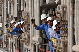 امنیت شغلی برای صدها خانواده در شرکت پالایش نفت تهران فراهم شد