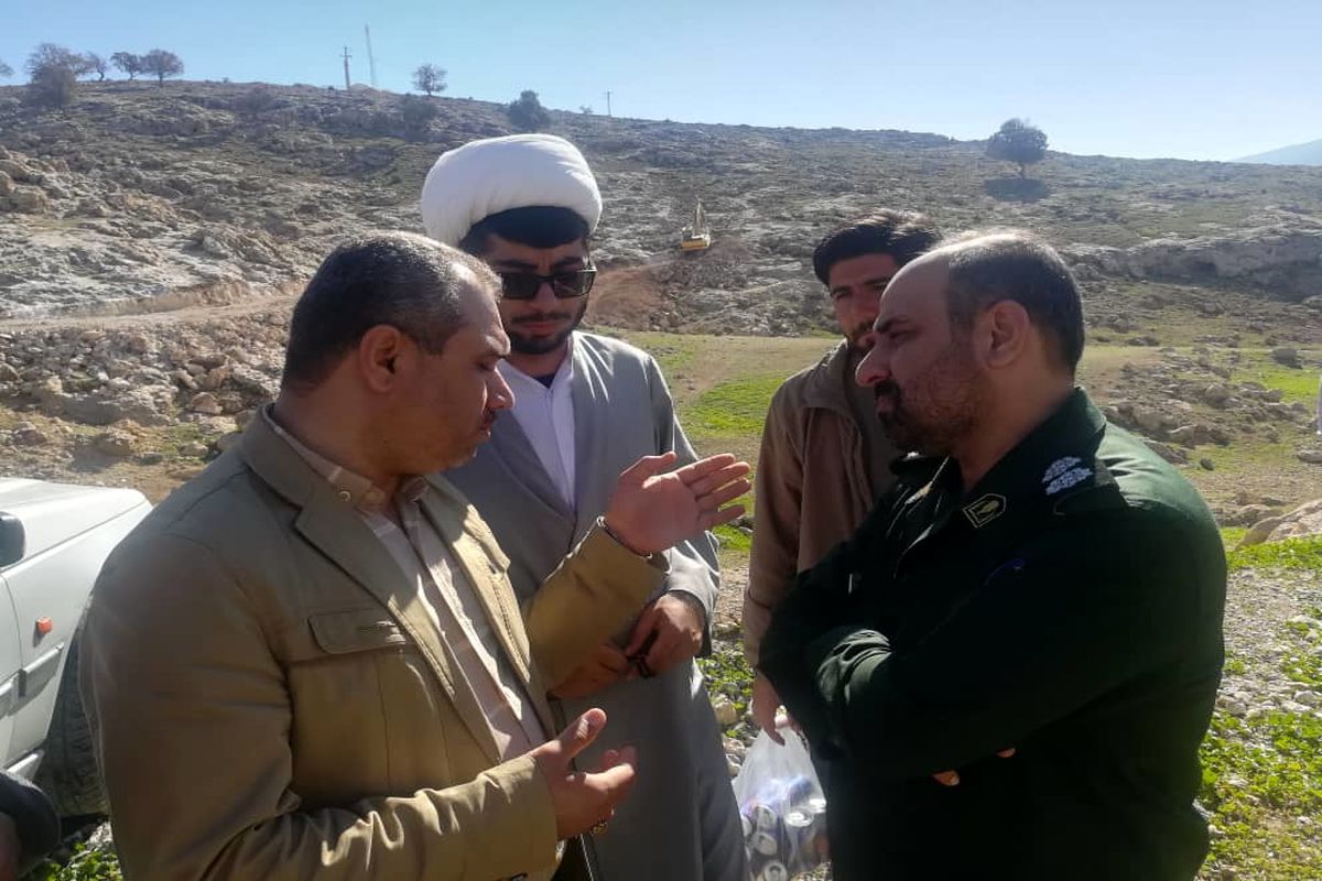 بازدید از پروژه های عمرانی و اشتغال و معیشت قرارگاه پیشرفت و آبادانی فارس در دهستان کهمره نودان شهرستان کازرون بازدید از پروژه های عمرانی و اشتغال و معیشت قرارگاه پیشرفت و آبادانی فارس در دهستان کهمره نودان شهرستان کازرون 