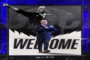 بیزاتی با استقلال قرارداد بست