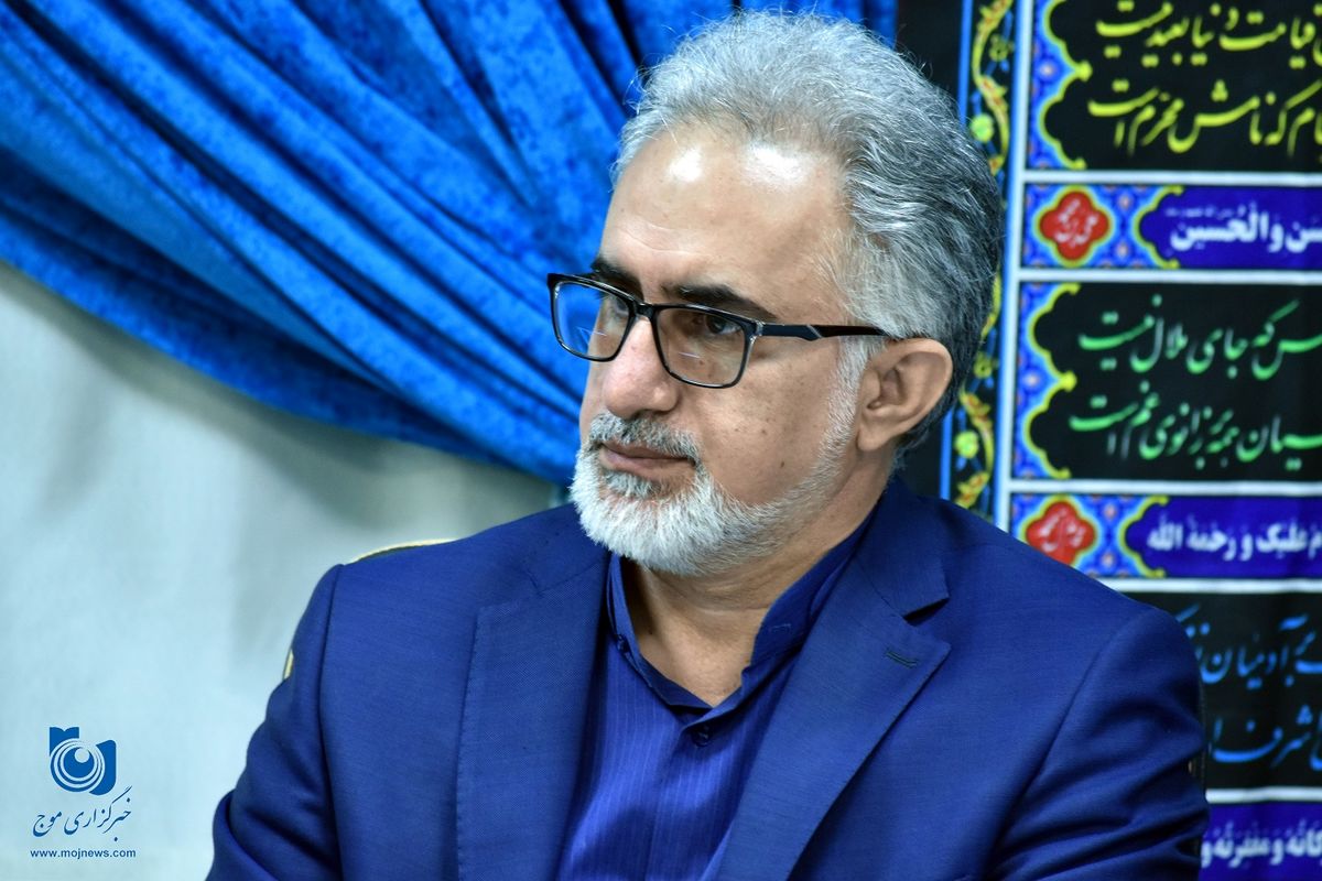 شمس خرم آبادی